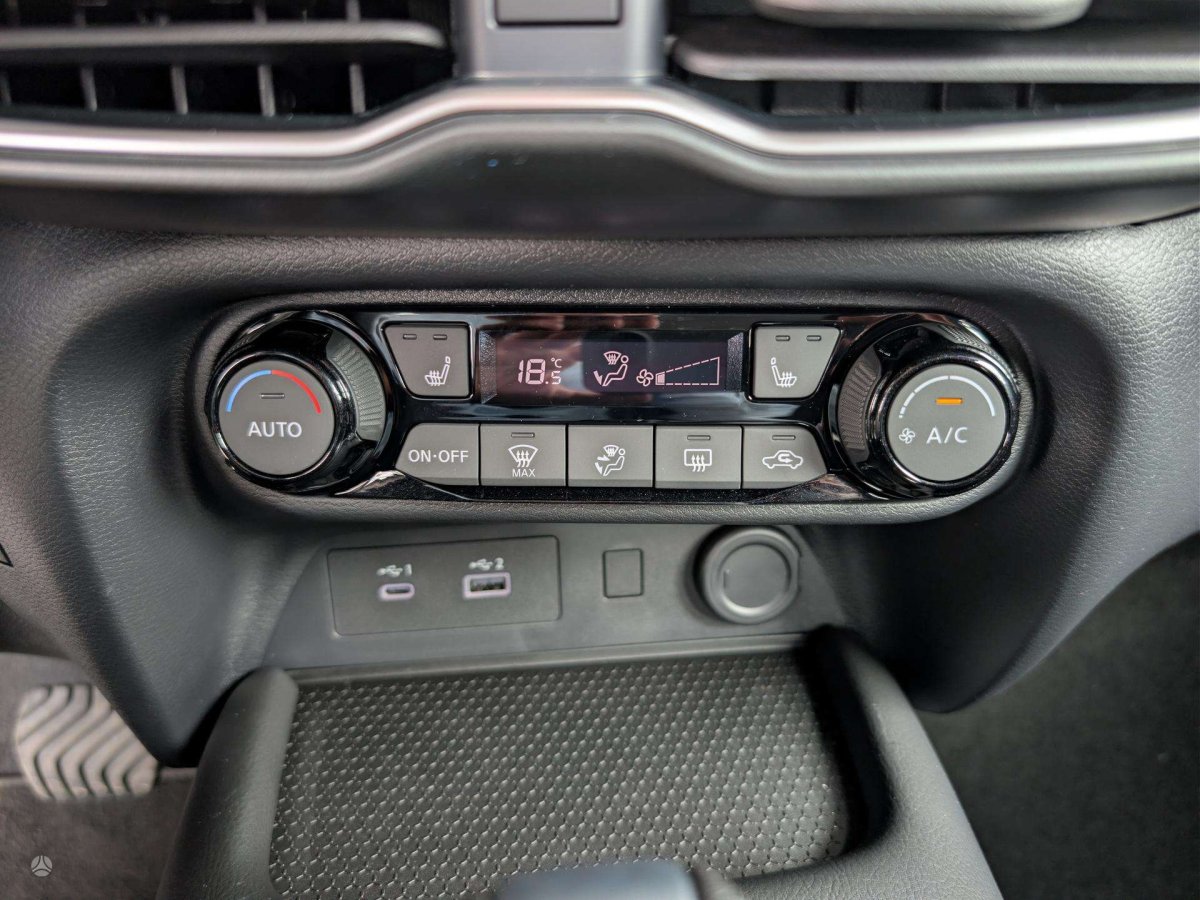 Nissan Juke Visureigis / Krosoveris Benzinas