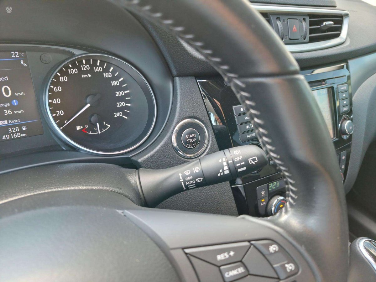 Nissan Qashqai Visureigis / Krosoveris Benzinas