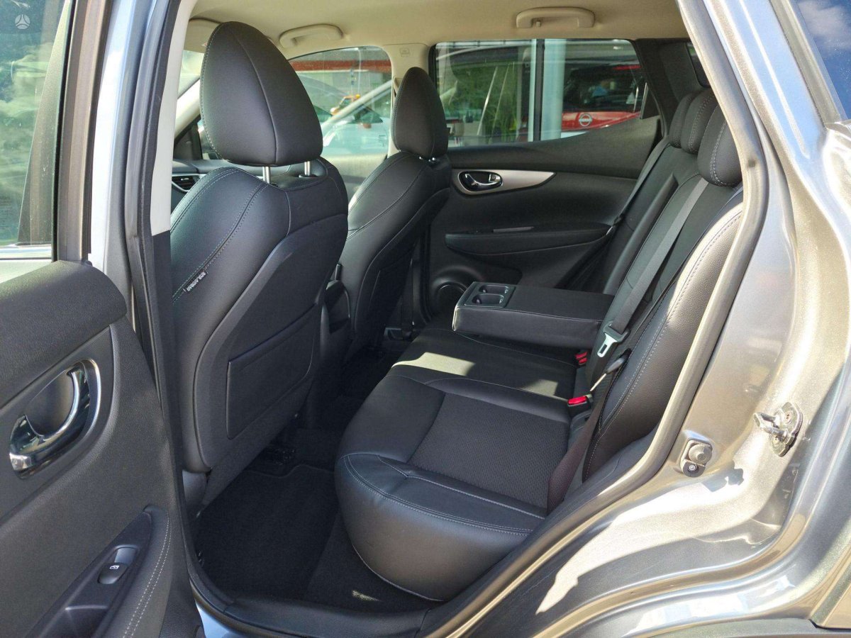 Nissan Qashqai Visureigis / Krosoveris Benzinas