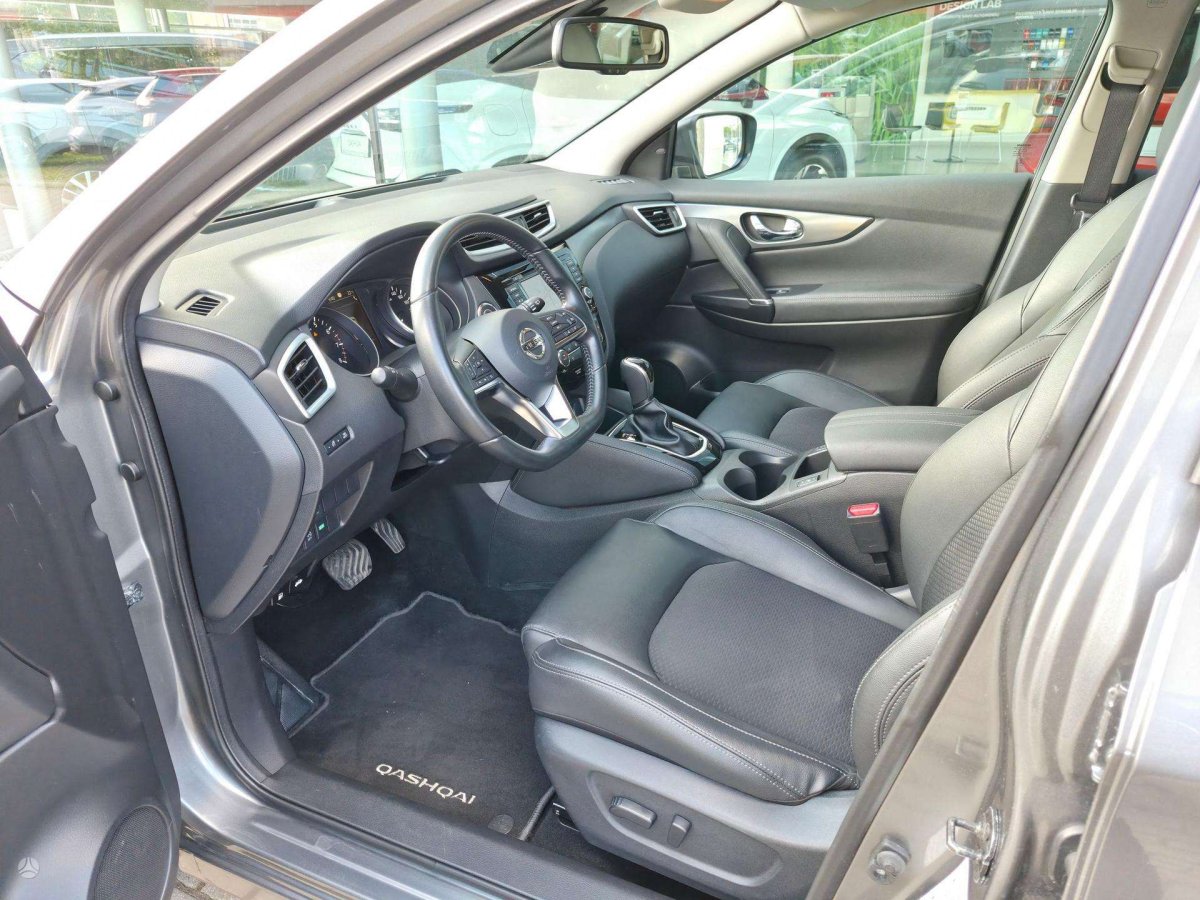 Nissan Qashqai Visureigis / Krosoveris Benzinas