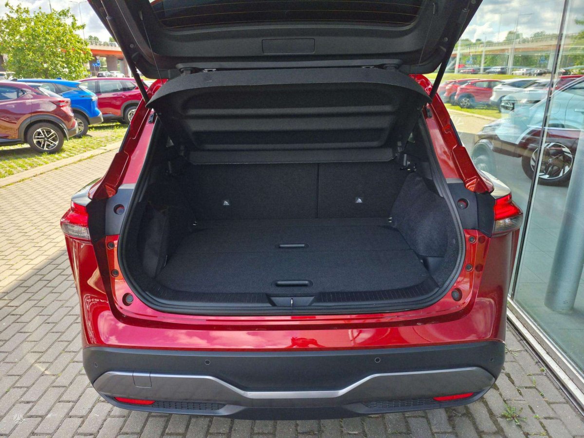 Nissan Qashqai Visureigis / Krosoveris Benzinas