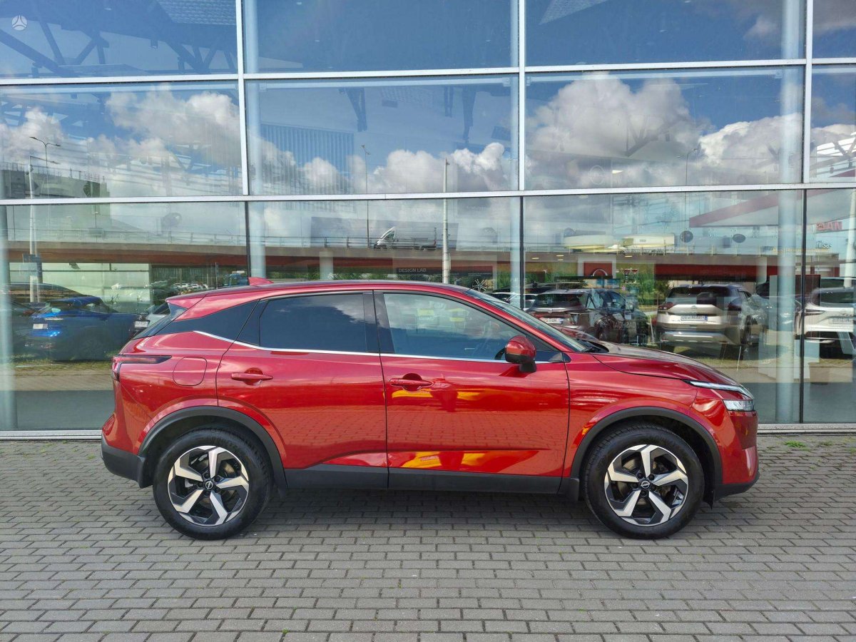 Nissan Qashqai Visureigis / Krosoveris Benzinas