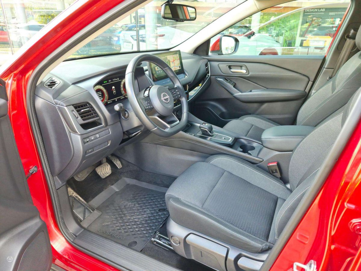 Nissan Qashqai Visureigis / Krosoveris Benzinas