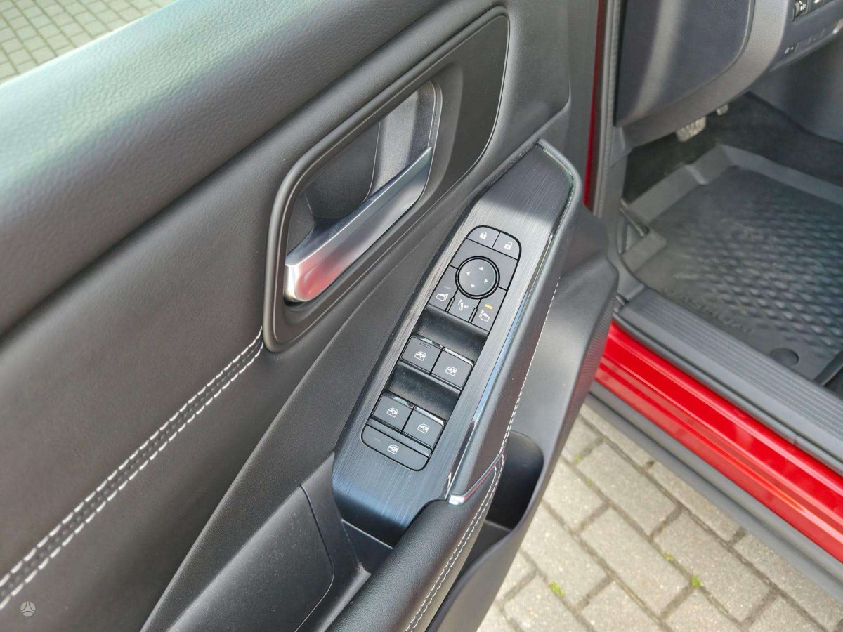 Nissan Qashqai Visureigis / Krosoveris Benzinas