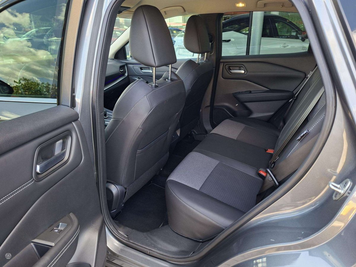 Nissan Qashqai Visureigis / Krosoveris Benzinas
