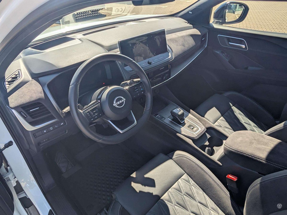 Nissan Qashqai Visureigis / Krosoveris Benzinas / elektra