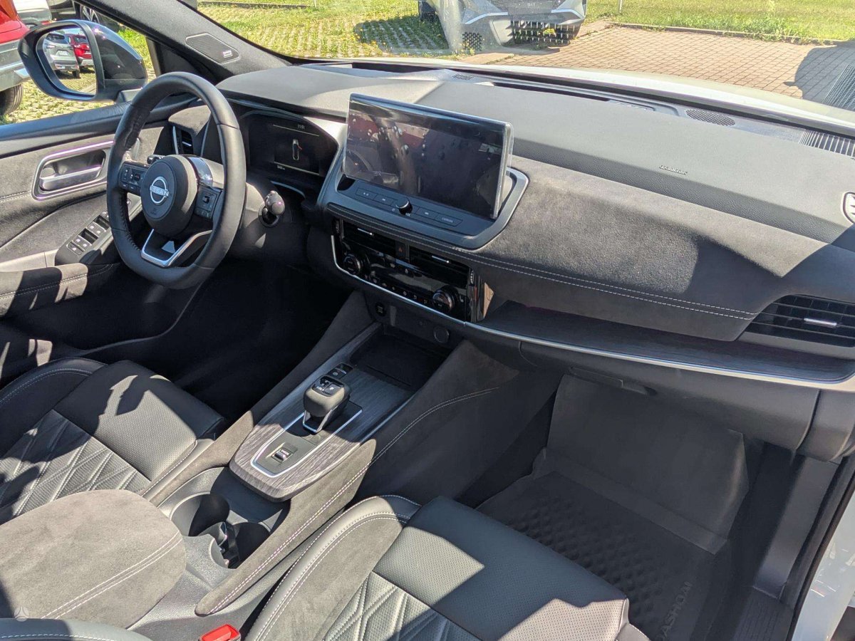 Nissan Qashqai Visureigis / Krosoveris Benzinas / elektra