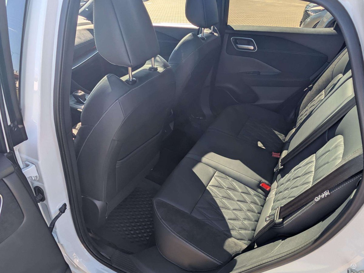 Nissan Qashqai Visureigis / Krosoveris Benzinas / elektra