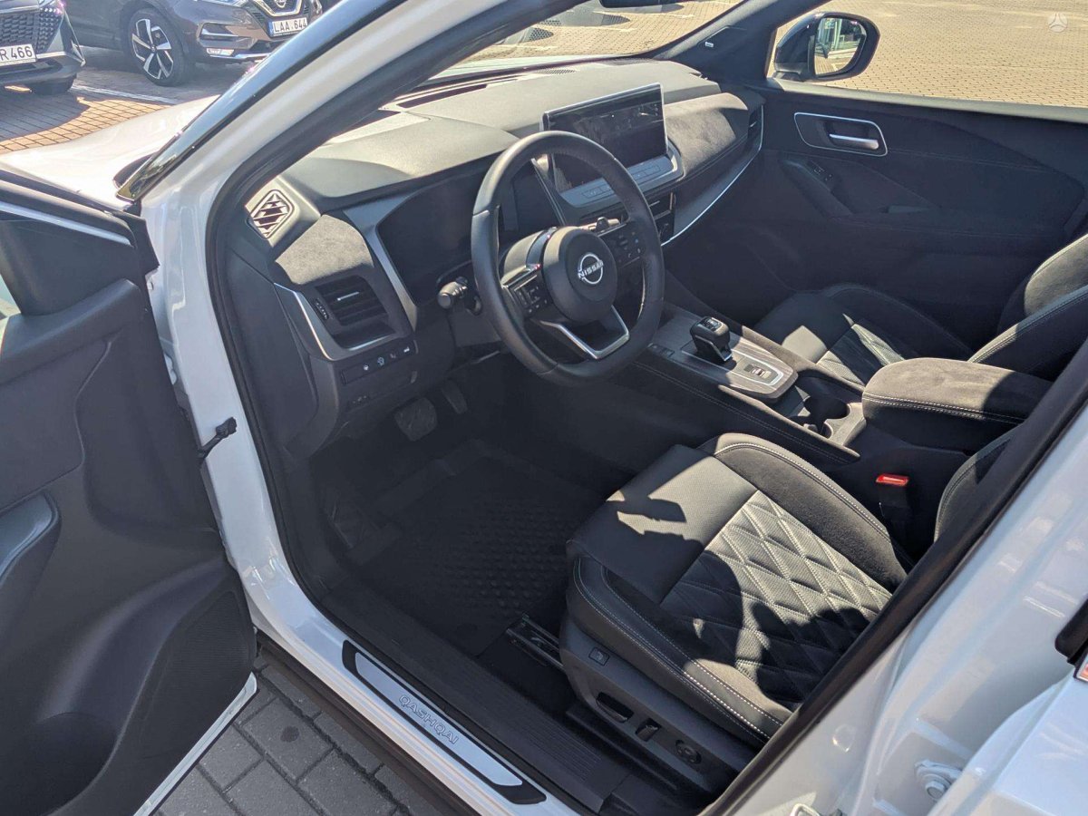 Nissan Qashqai Visureigis / Krosoveris Benzinas / elektra