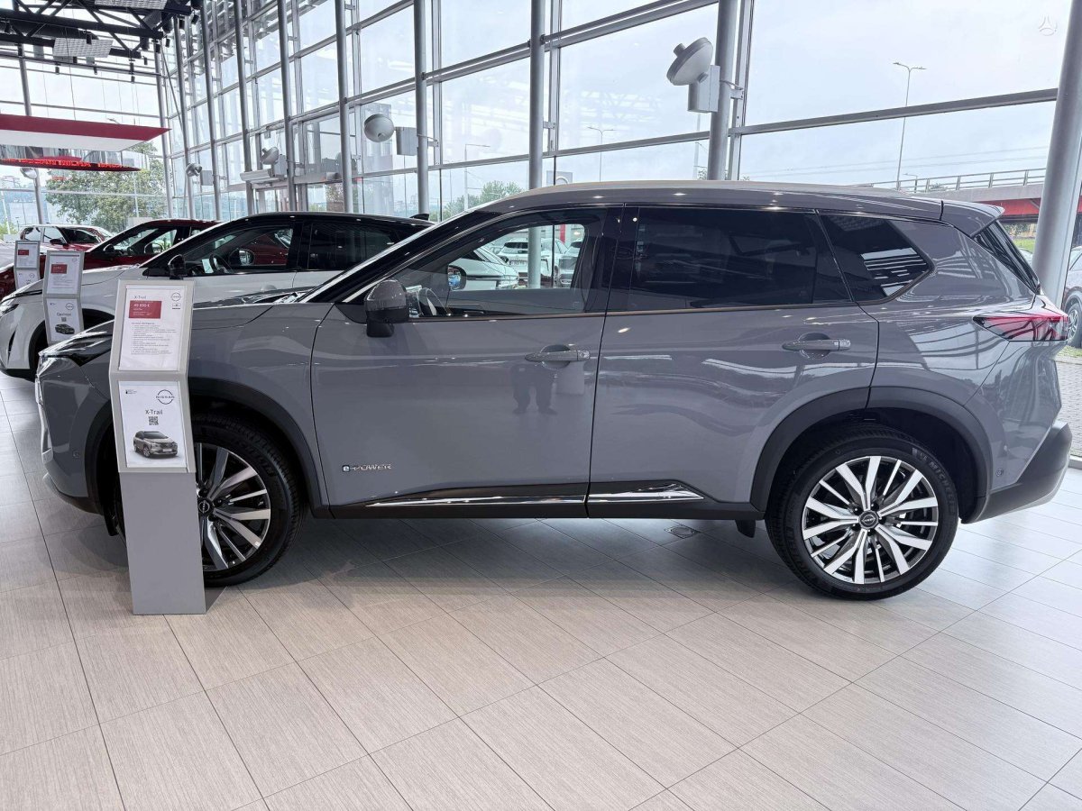 Nissan X-Trail Visureigis / Krosoveris Benzinas / elektra