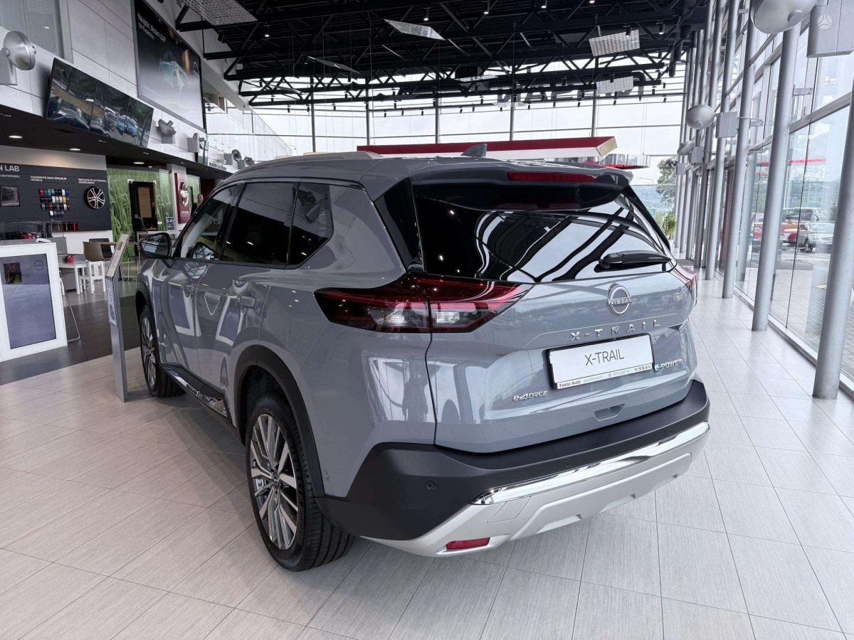 Nissan X-Trail Visureigis / Krosoveris Benzinas / elektra