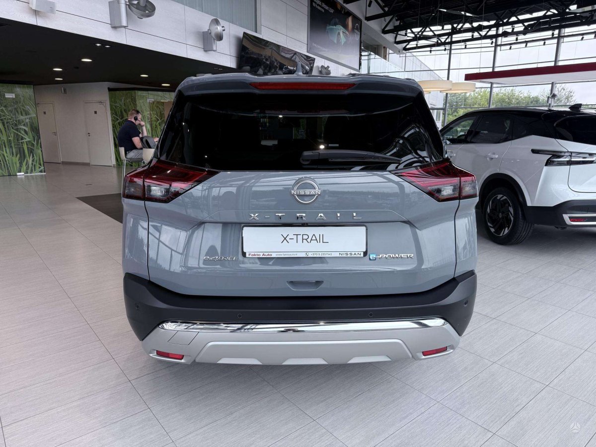 Nissan X-Trail Visureigis / Krosoveris Benzinas / elektra