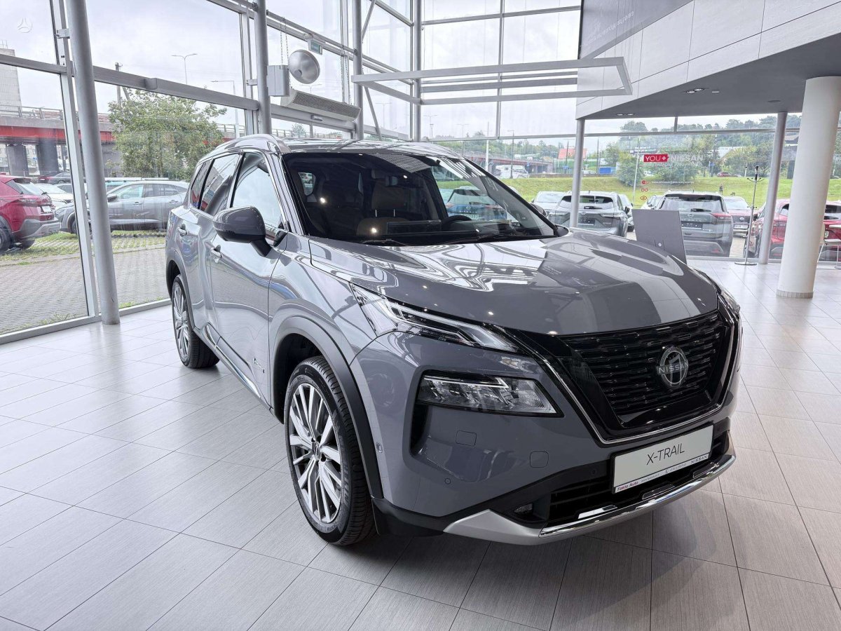 Nissan X-Trail Visureigis / Krosoveris Benzinas / elektra
