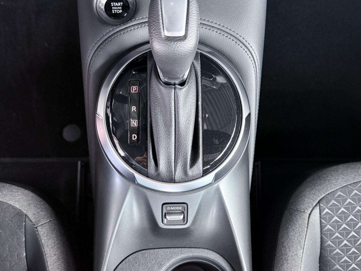 Nissan Juke Visureigis / Krosoveris Benzinas