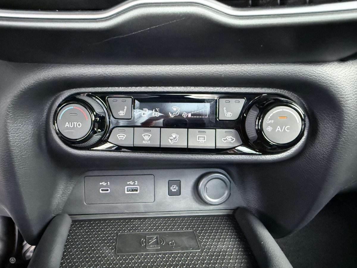 Nissan Juke Visureigis / Krosoveris Benzinas