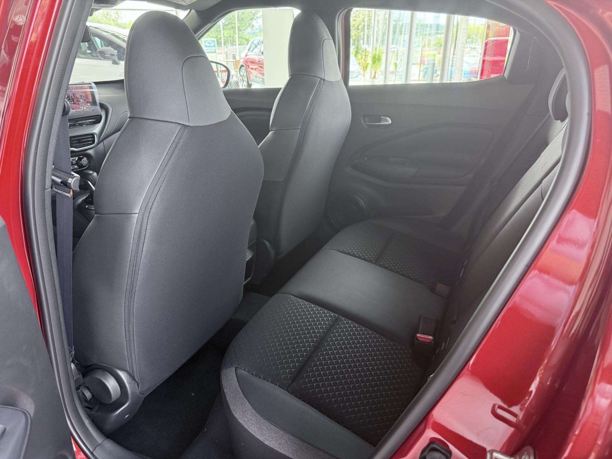 Nissan Juke Visureigis / Krosoveris Benzinas