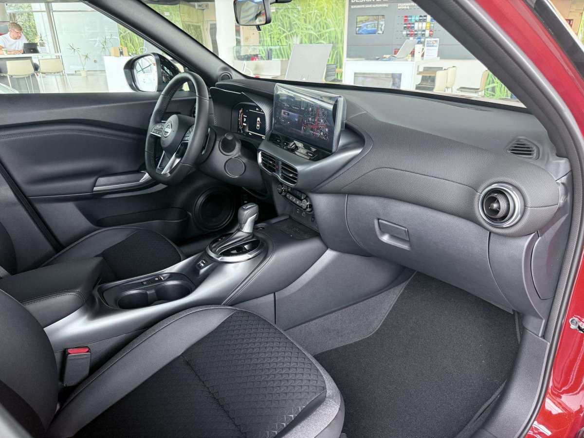 Nissan Juke Visureigis / Krosoveris Benzinas