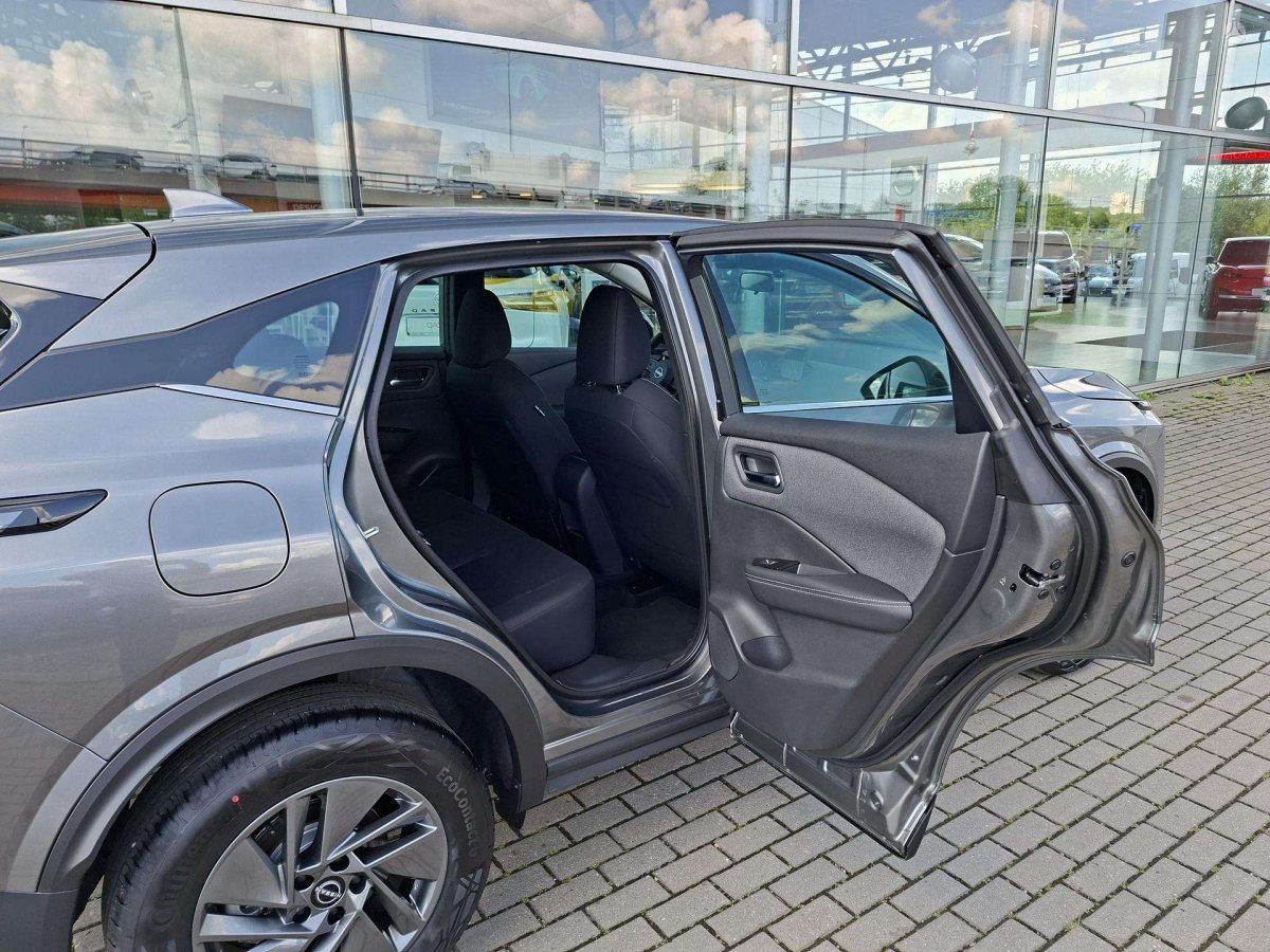 Nissan Qashqai Visureigis / Krosoveris Benzinas