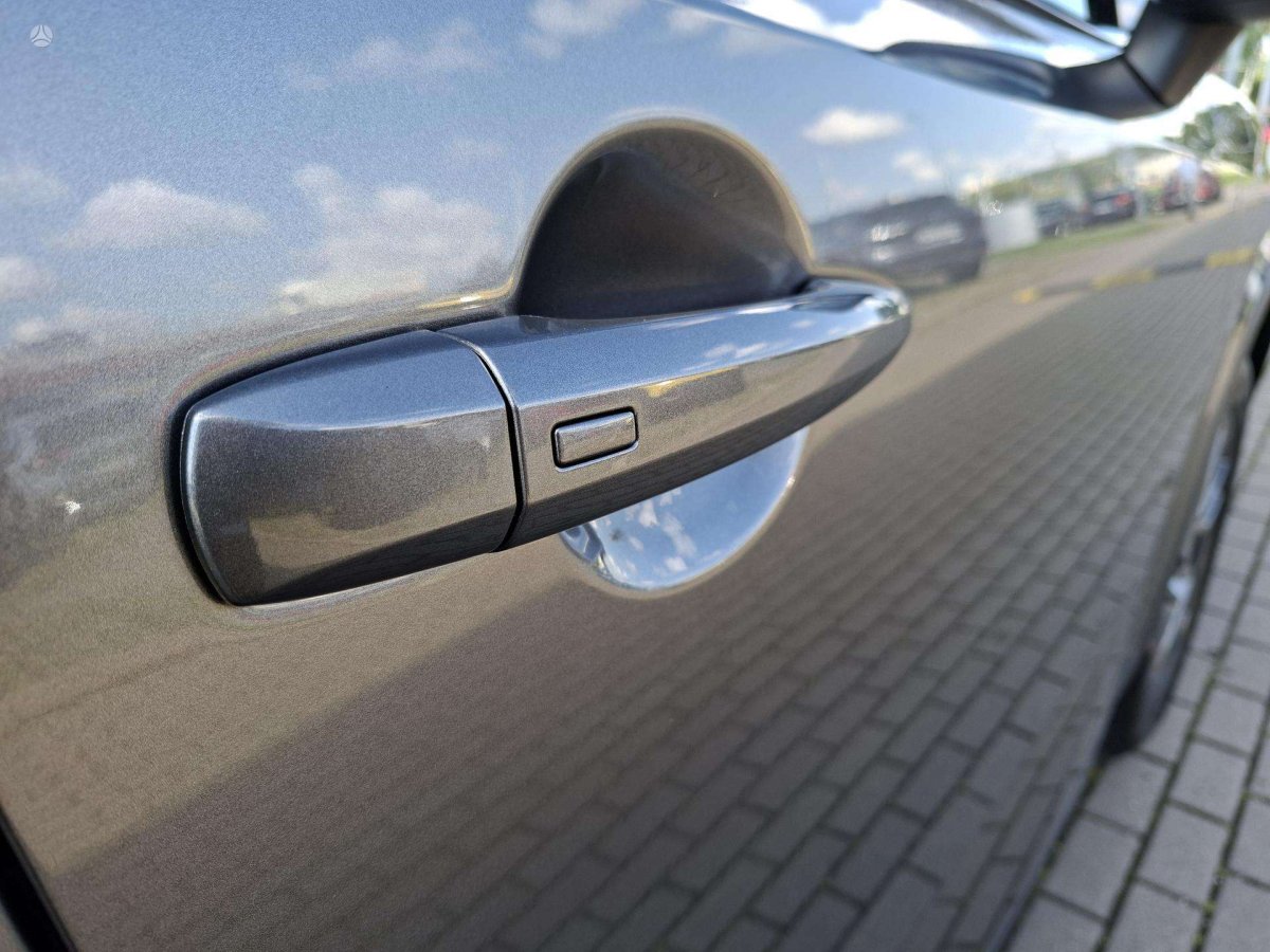 Nissan Qashqai Visureigis / Krosoveris Benzinas