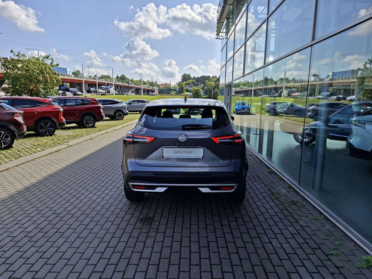 Nissan Qashqai Visureigis / Krosoveris Benzinas