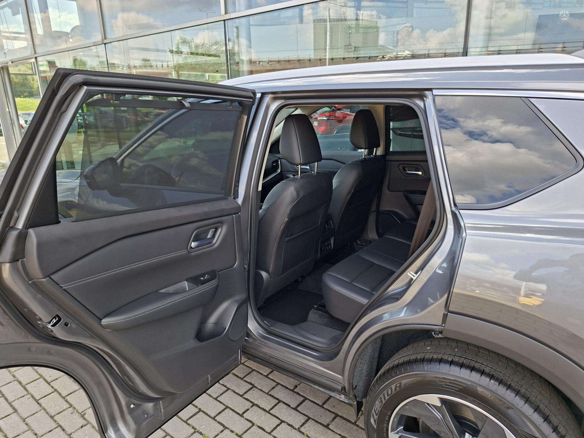 Nissan X-Trail Visureigis / Krosoveris Benzinas / elektra