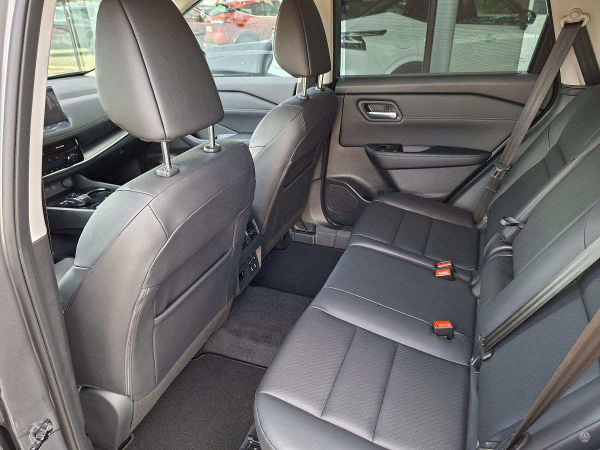 Nissan X-Trail Visureigis / Krosoveris Benzinas / elektra