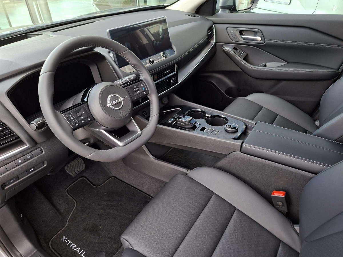 Nissan X-Trail Visureigis / Krosoveris Benzinas / elektra
