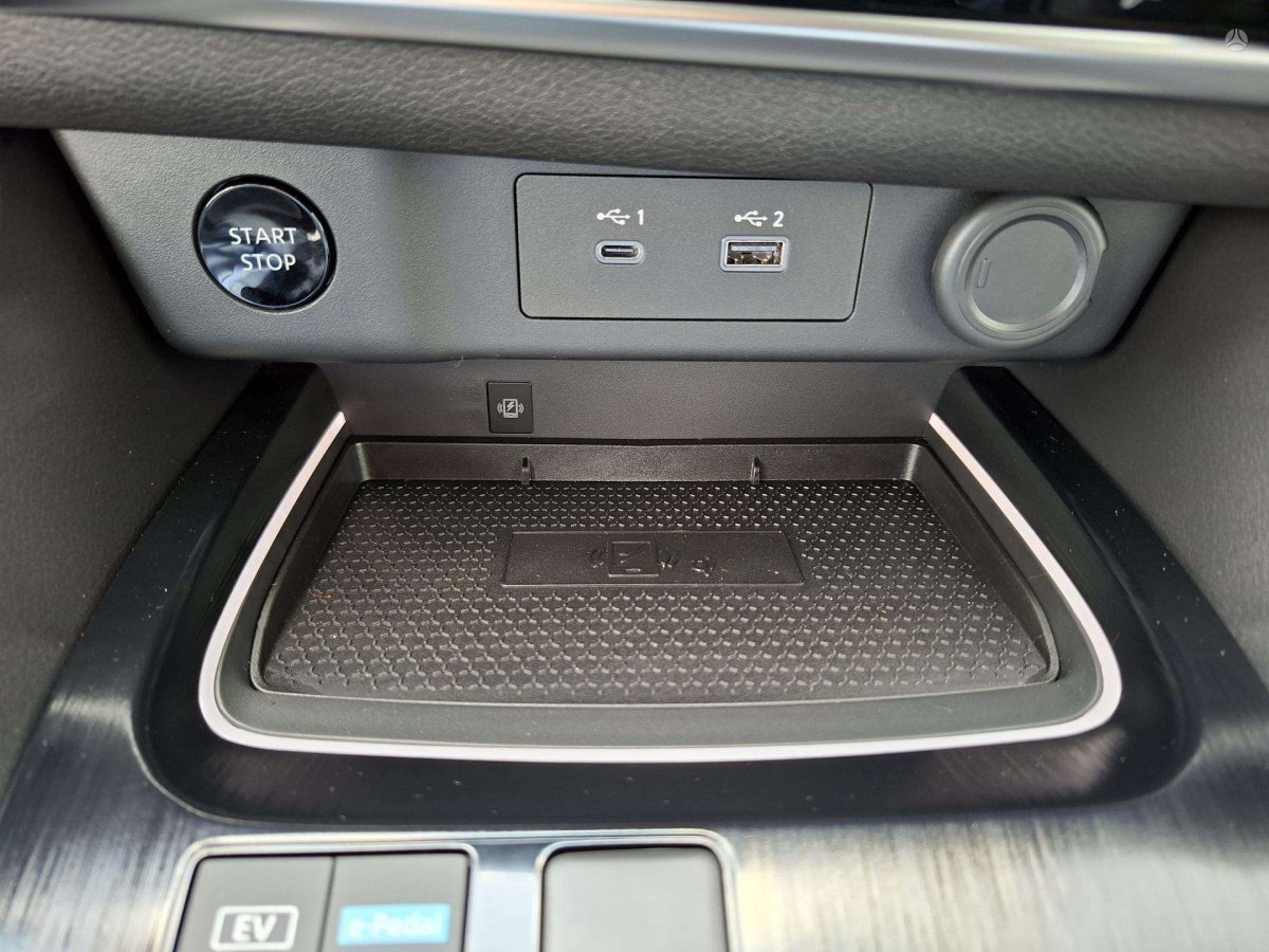 Nissan X-Trail Visureigis / Krosoveris Benzinas / elektra
