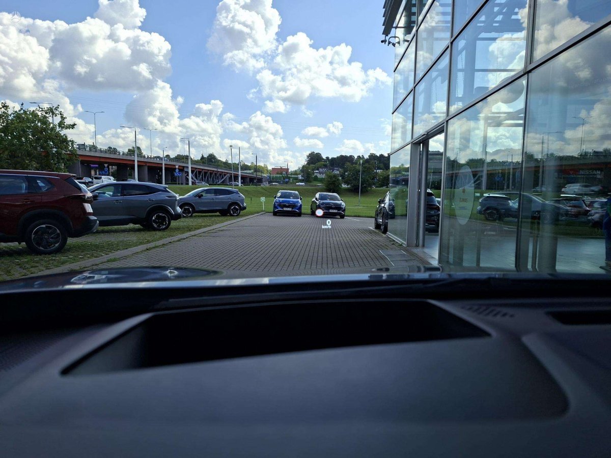 Nissan X-Trail Visureigis / Krosoveris Benzinas / elektra