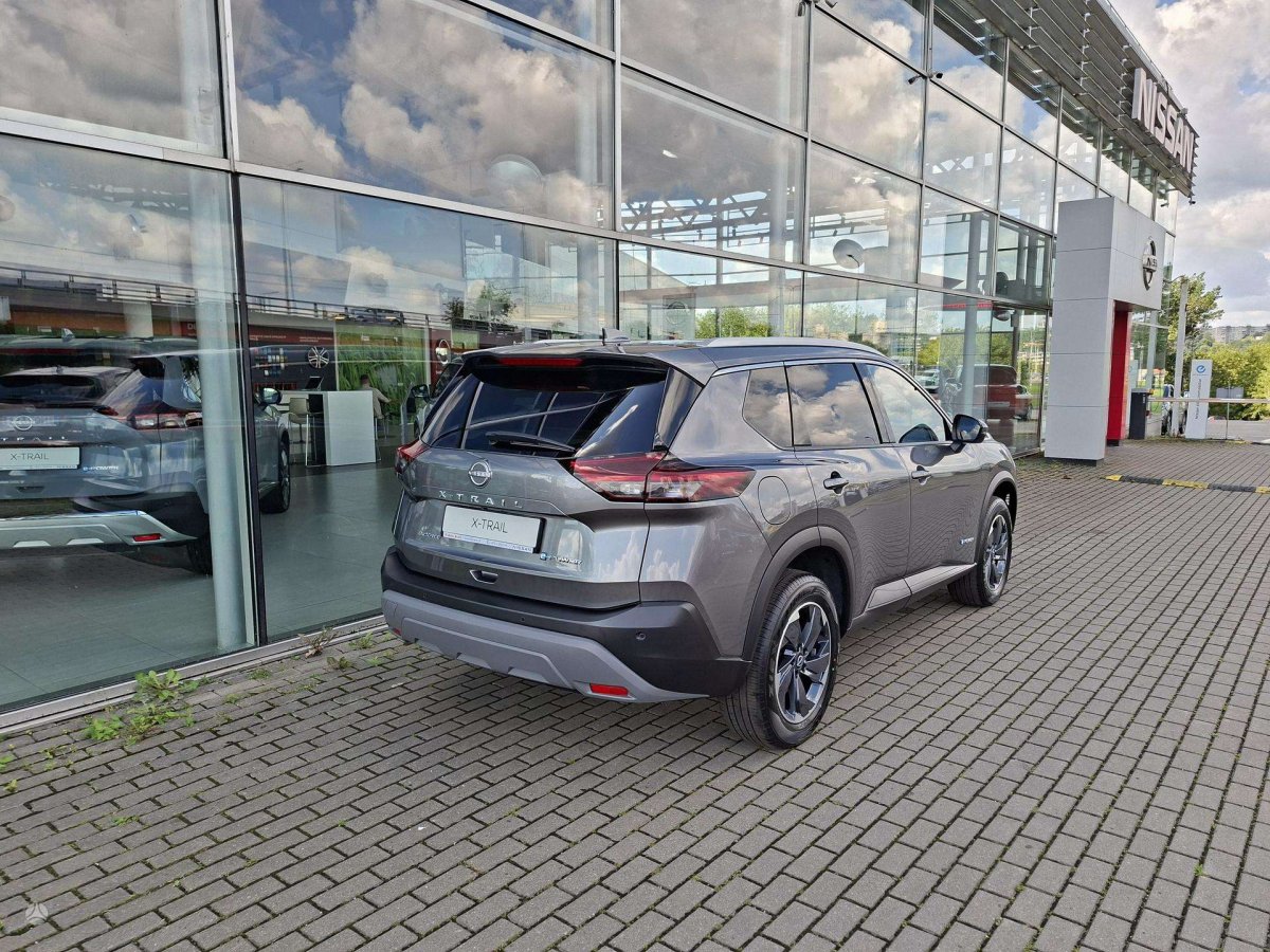 Nissan X-Trail Visureigis / Krosoveris Benzinas / elektra