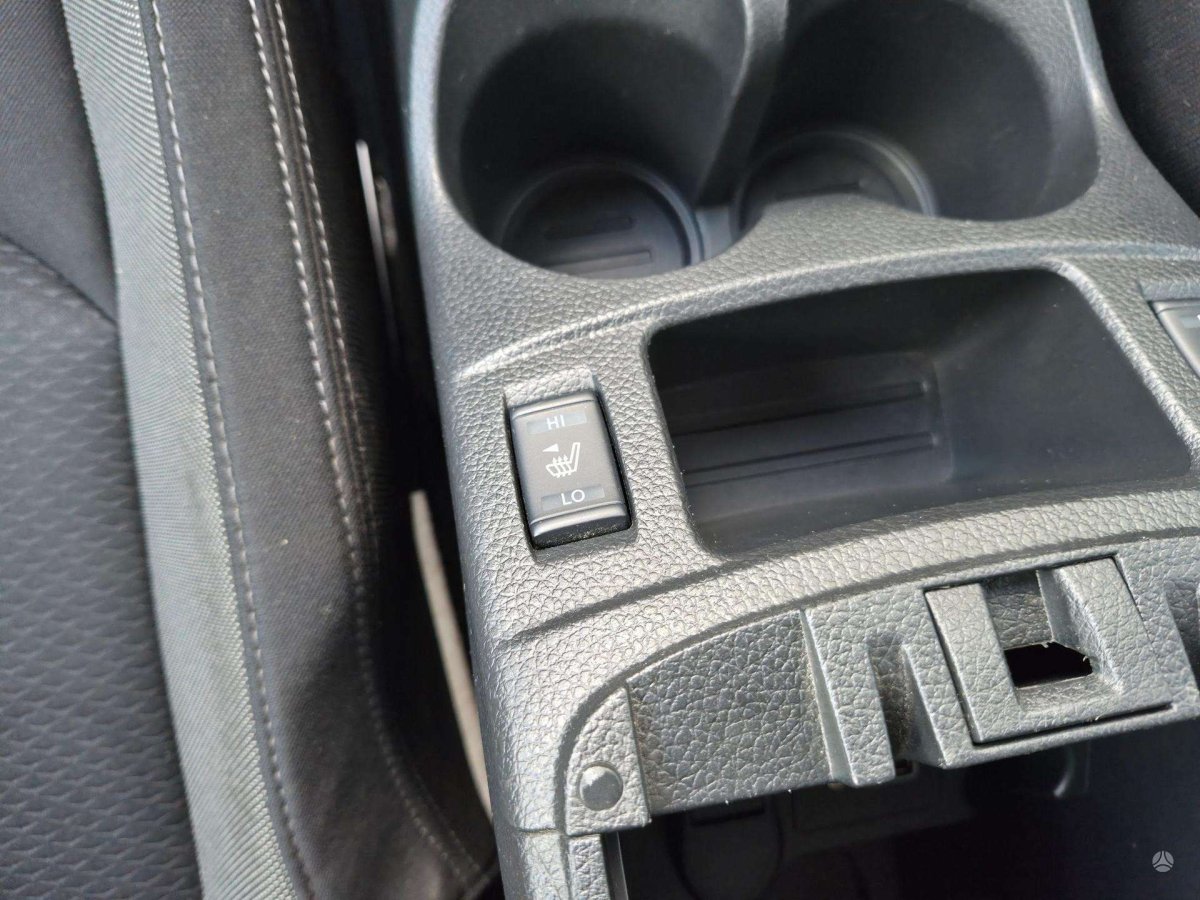 Nissan Qashqai Visureigis / Krosoveris Benzinas