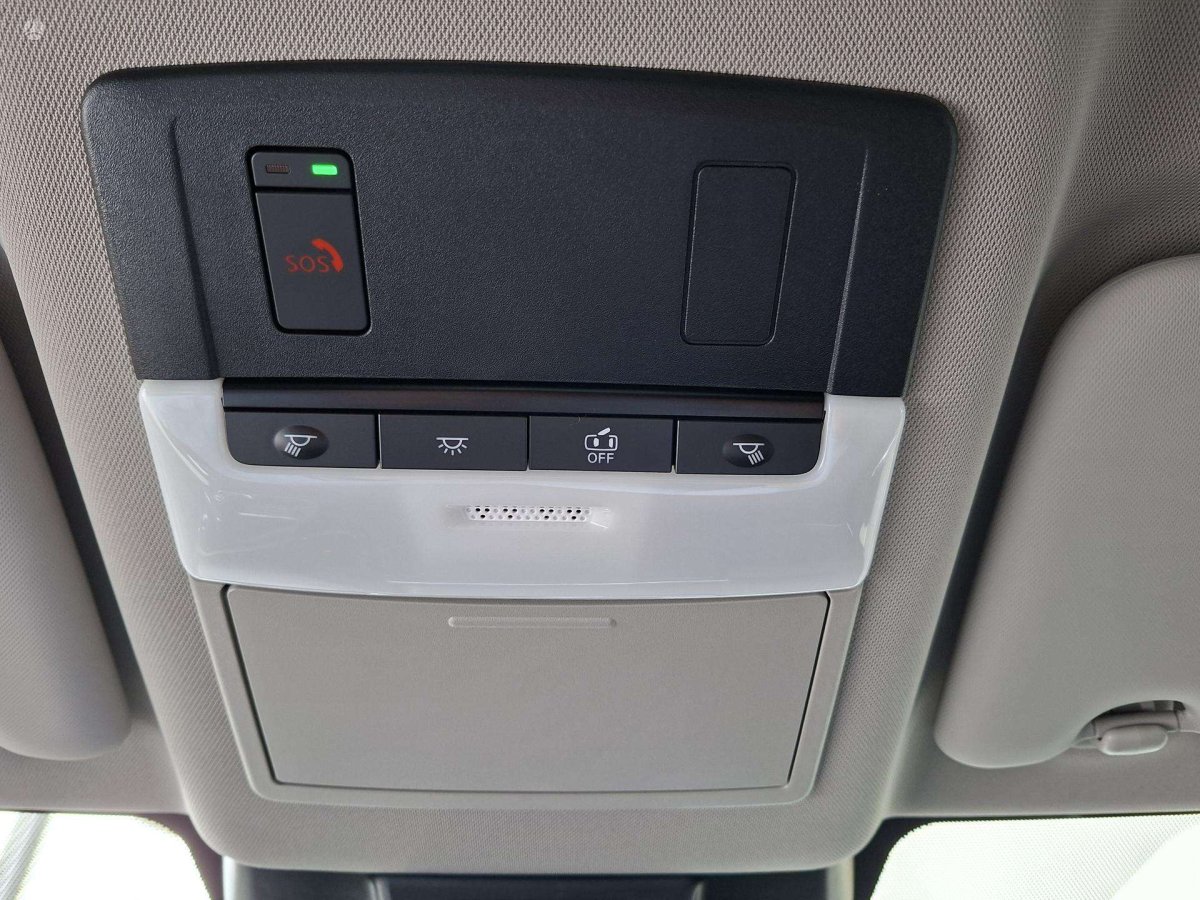 Nissan X-Trail Visureigis / Krosoveris Benzinas / elektra