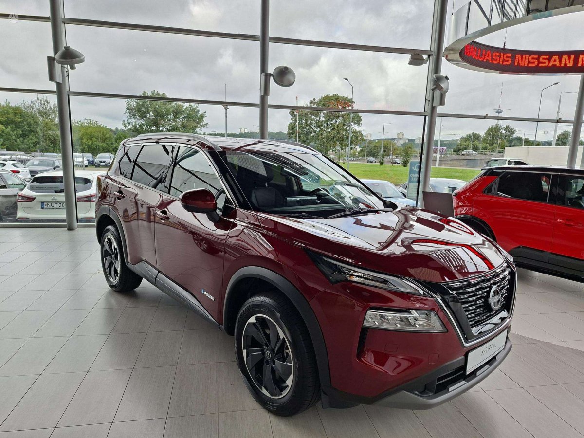 Nissan X-Trail Visureigis / Krosoveris Benzinas / elektra