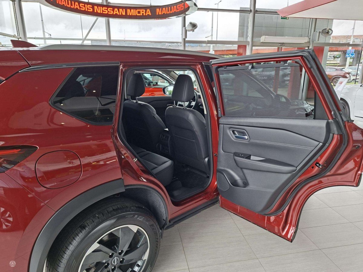 Nissan X-Trail Visureigis / Krosoveris Benzinas / elektra