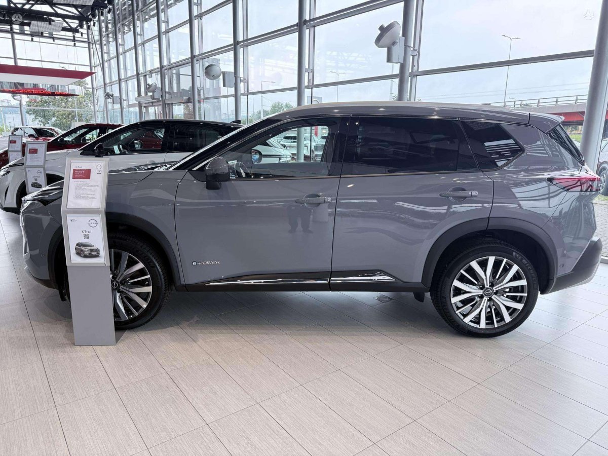 Nissan X-Trail Visureigis / Krosoveris Benzinas / elektra