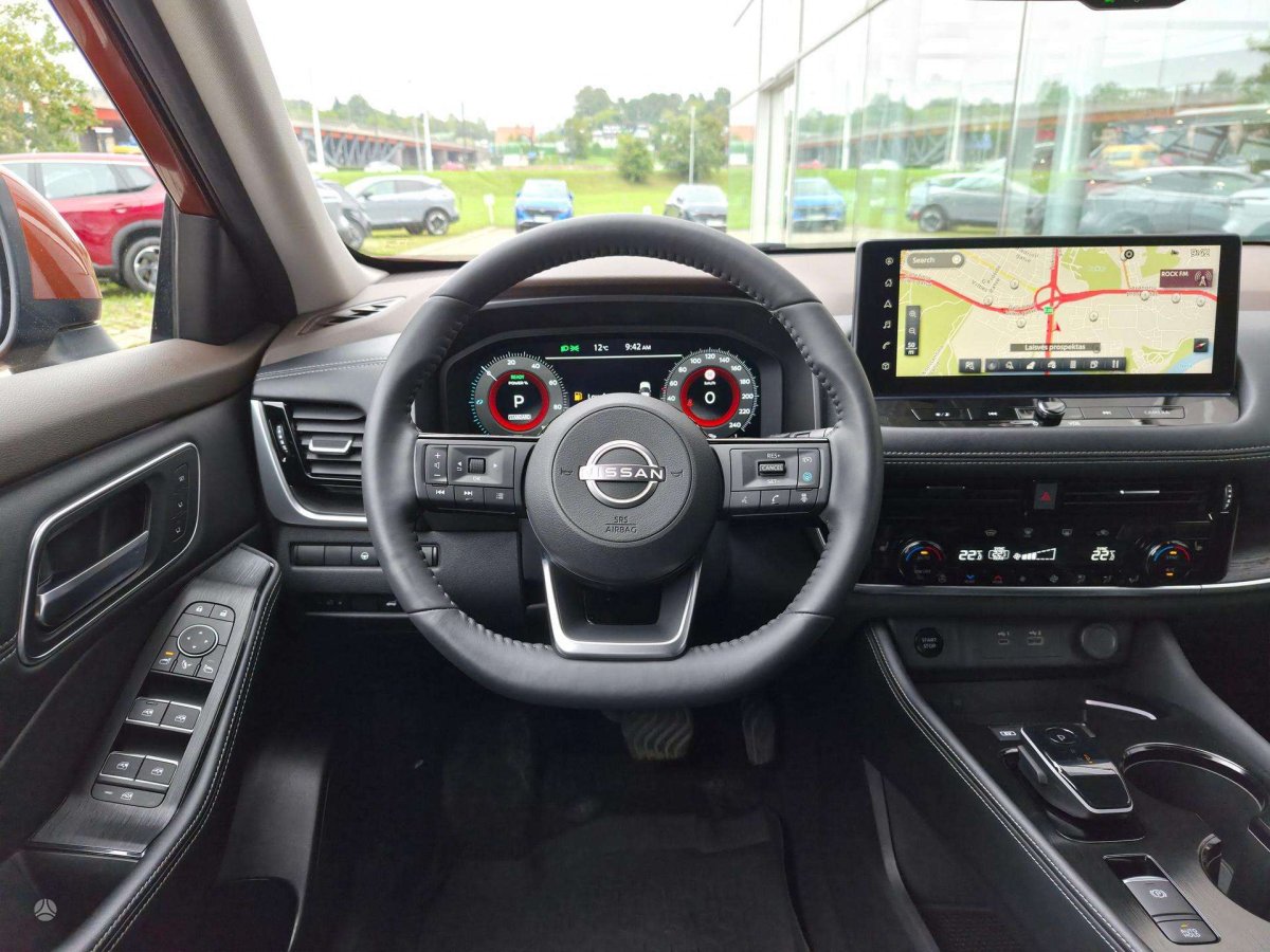 Nissan X-Trail Visureigis / Krosoveris Benzinas / elektra