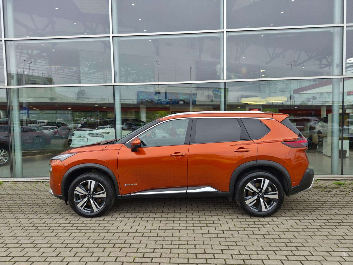 Nissan X-Trail Visureigis / Krosoveris Benzinas / elektra