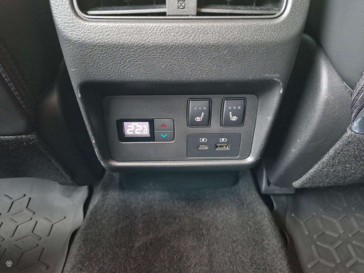 Nissan X-Trail Visureigis / Krosoveris Benzinas / elektra