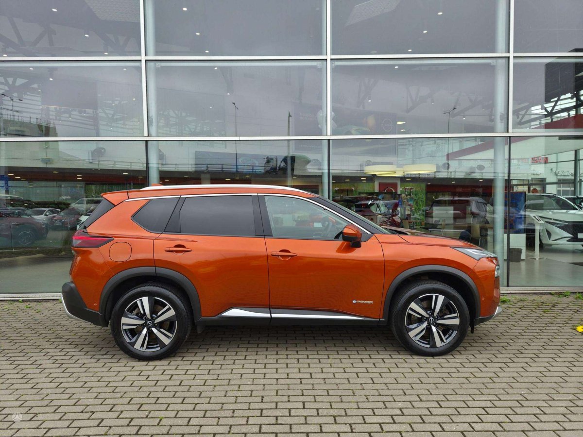 Nissan X-Trail Visureigis / Krosoveris Benzinas / elektra