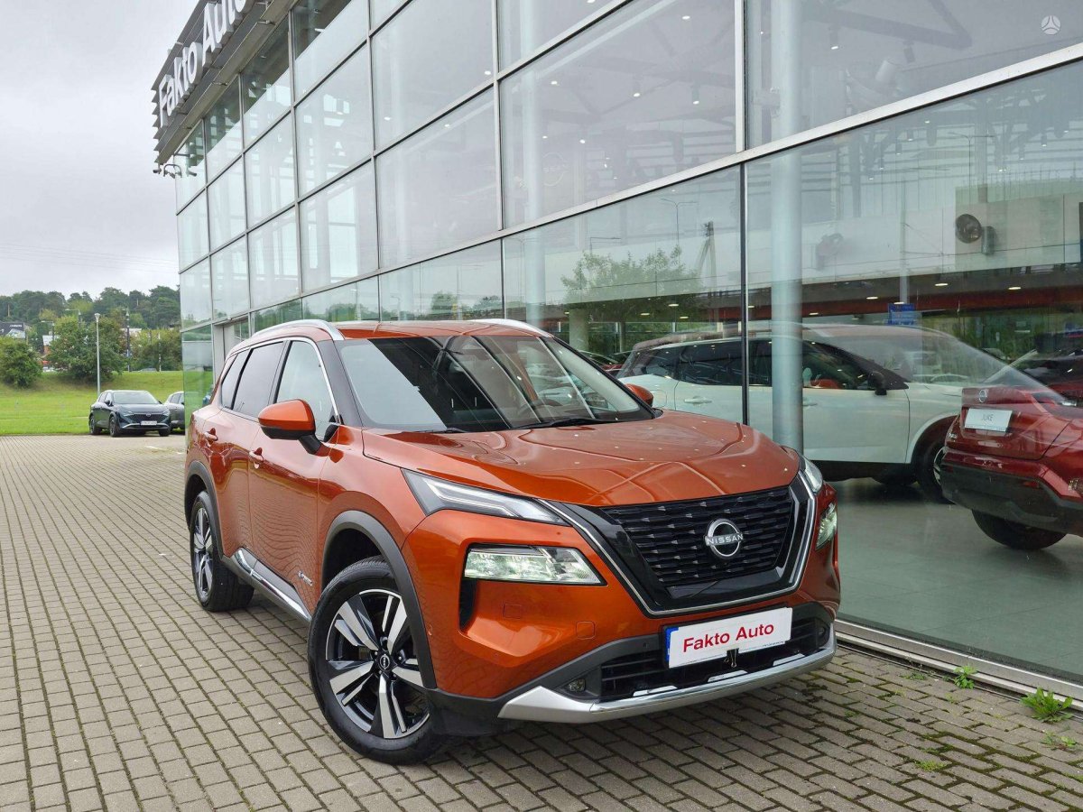 Nissan X-Trail Visureigis / Krosoveris Benzinas / elektra