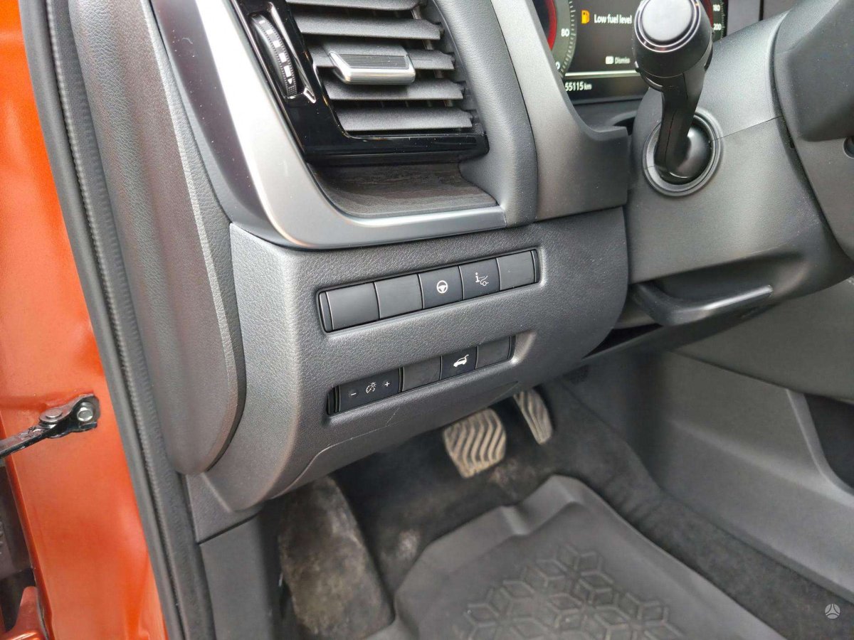 Nissan X-Trail Visureigis / Krosoveris Benzinas / elektra