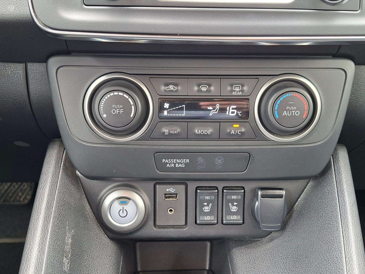 Nissan Leaf Hečbekas Elektra