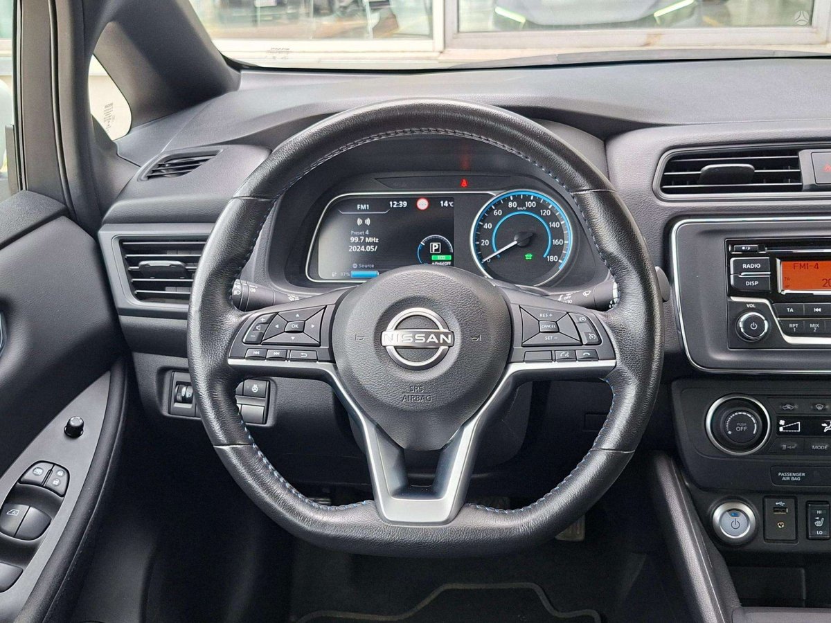 Nissan Leaf Hečbekas Elektra