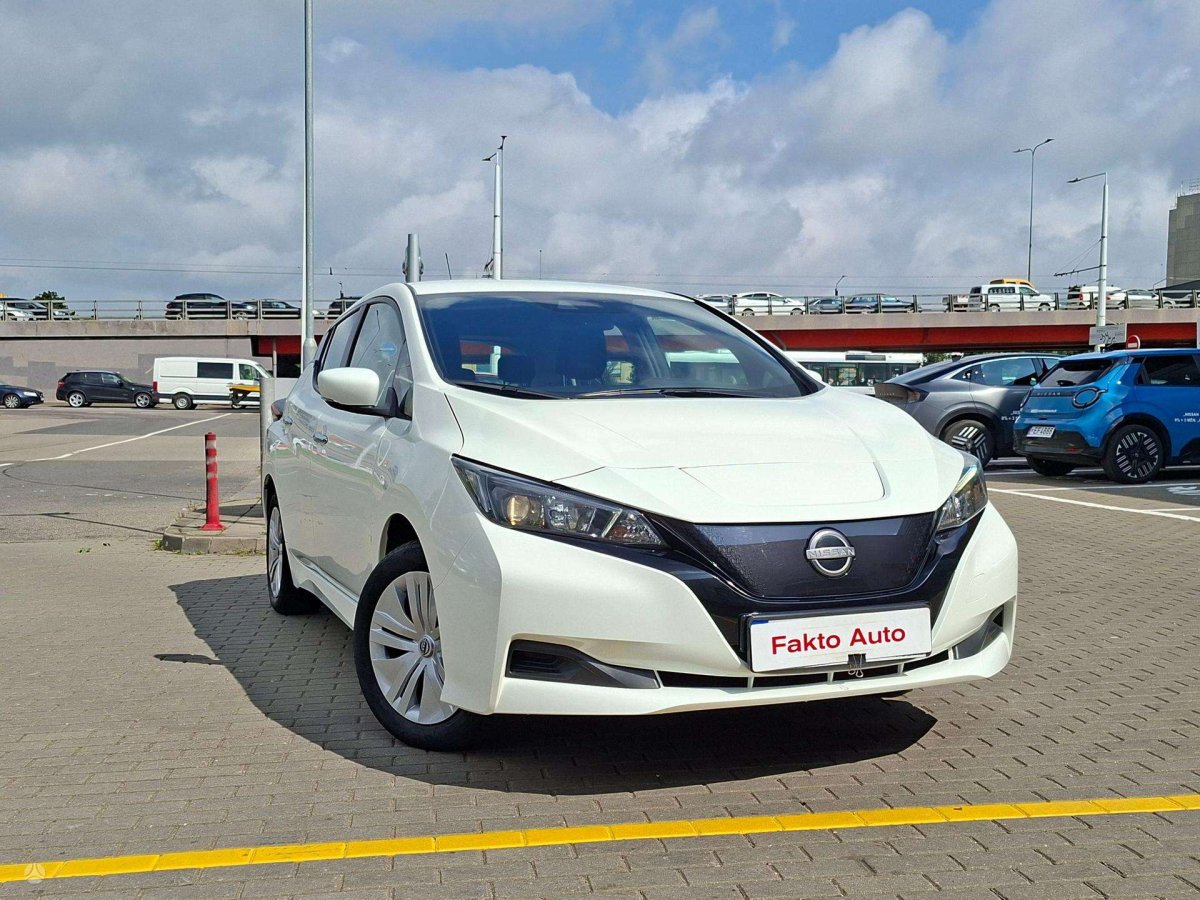 Nissan Leaf Hečbekas Elektra