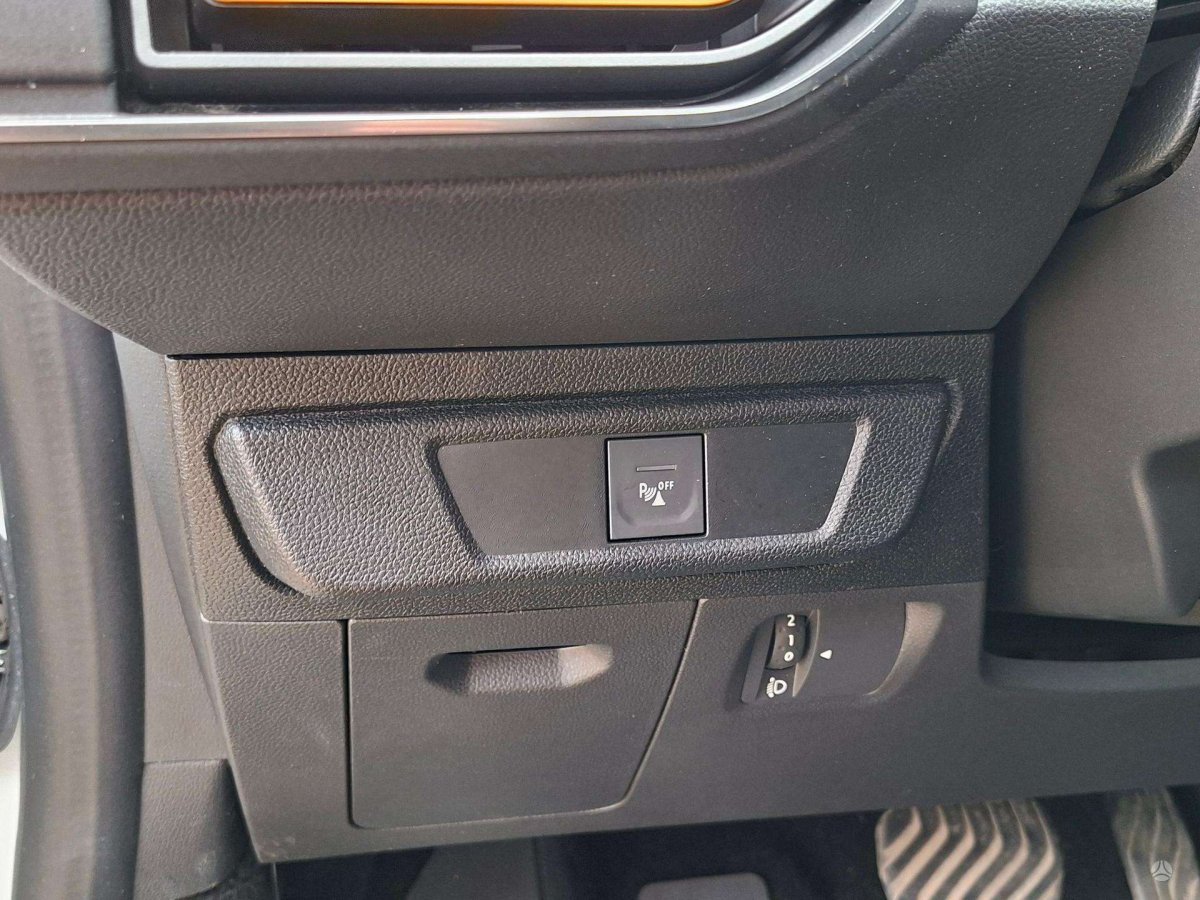 Dacia Sandero Hečbekas Benzinas