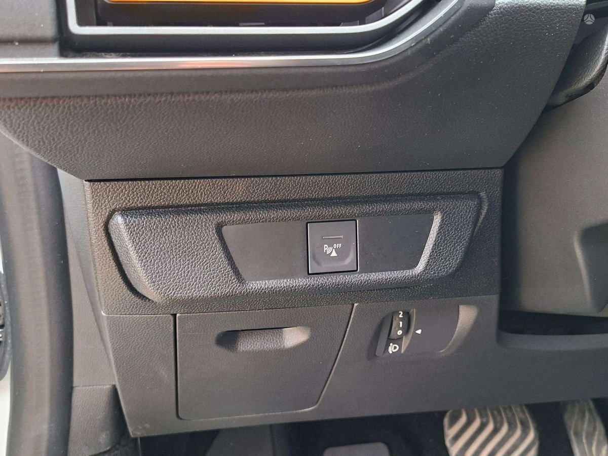 Dacia Sandero Hečbekas Benzinas