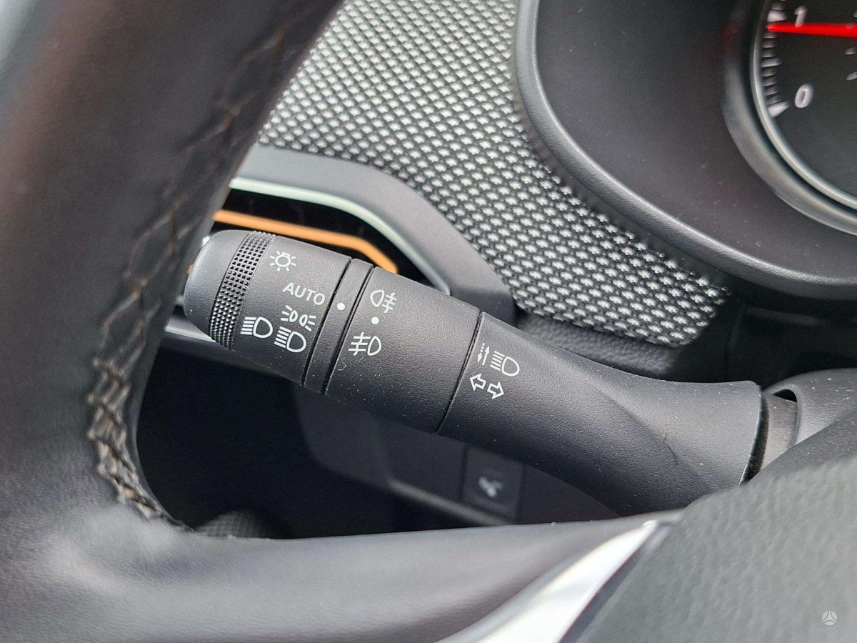 Dacia Sandero Hečbekas Benzinas