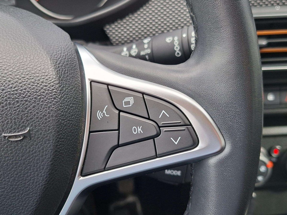 Dacia Sandero Hečbekas Benzinas
