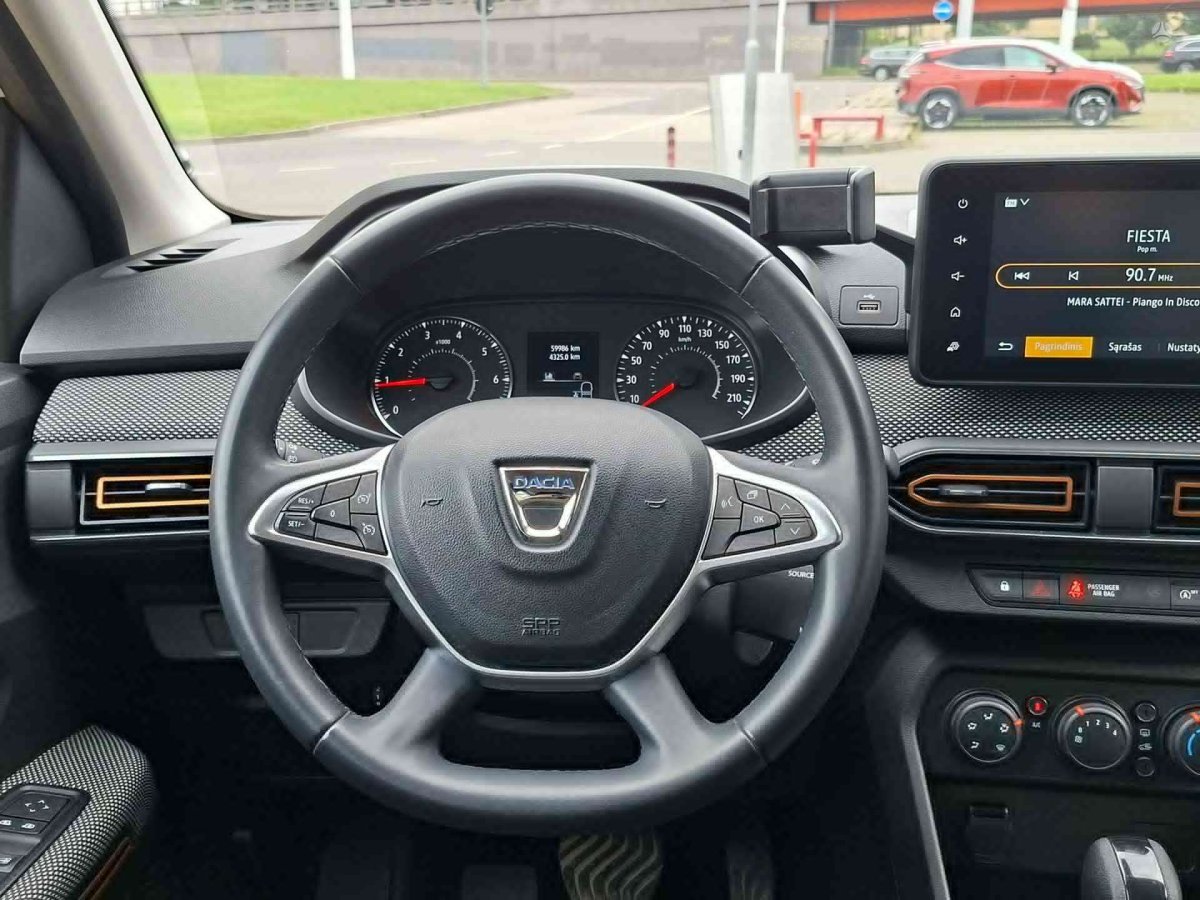 Dacia Sandero Hečbekas Benzinas