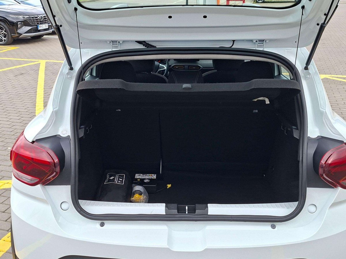 Dacia Sandero Hečbekas Benzinas